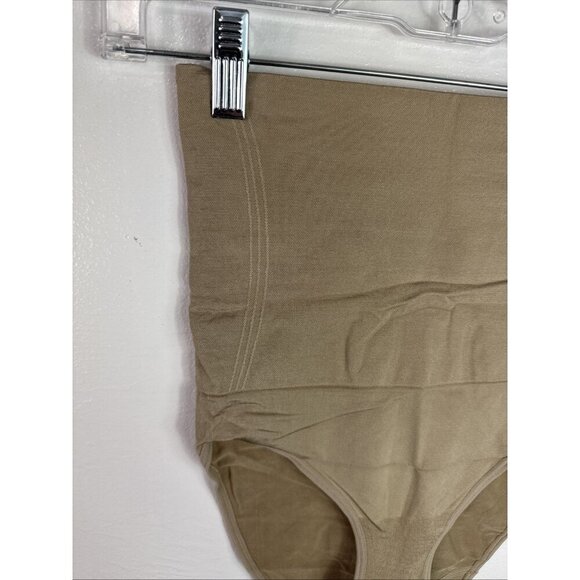 Curveez Signature Control Women's M High Waist Brief Nude Beige NWT - Picture 3 of 13